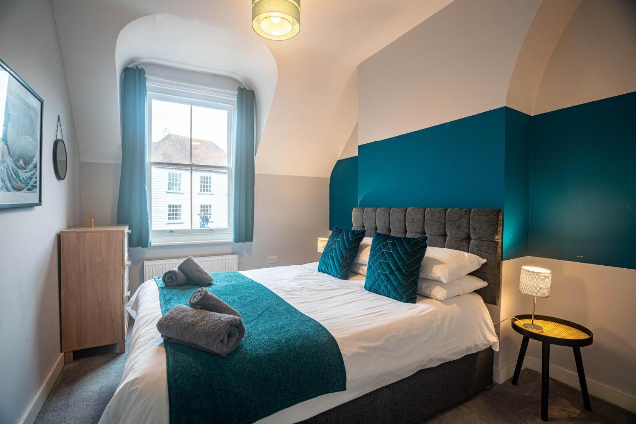 The Becket - Three Bedroom City Centre House With Parking Canterbury Exteriör bild